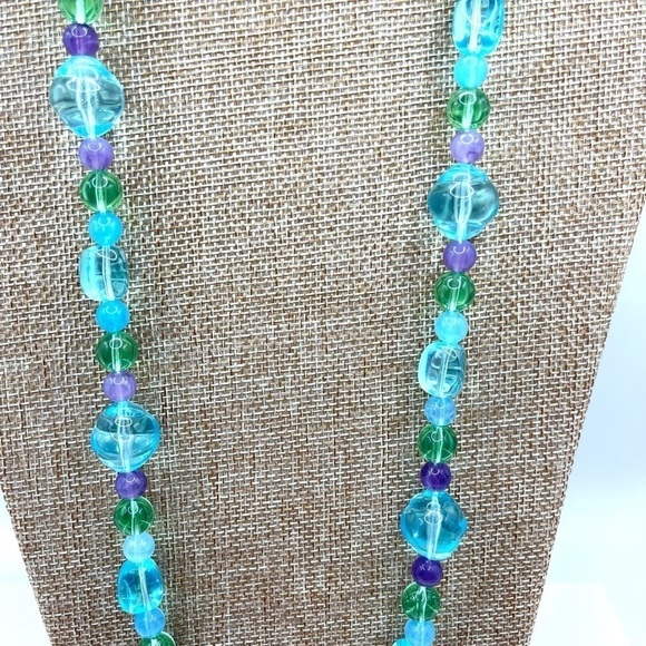 Spring Glass Bead Necklace - Picture 7 of 8